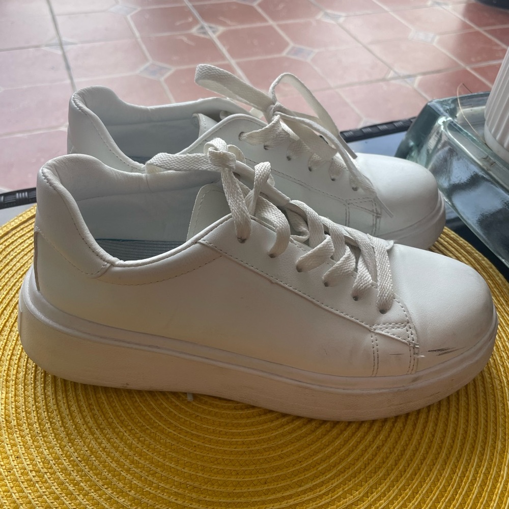 White Chunky Low-Top Sneakers with Platform Soles